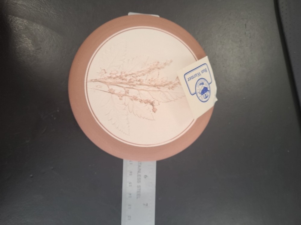 Blue Moon Pottery Hand Made Leaf Print Bun Warmer