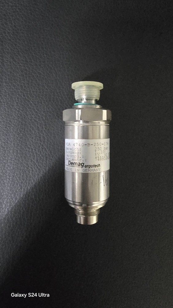 Pressure sensor, Hydac Electronic type HDA 4740-B-250-178, 0-250 bar, Demag