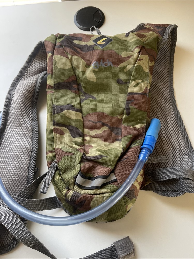 HTF Ledge Sports GULCH Hydration Pack CAMO