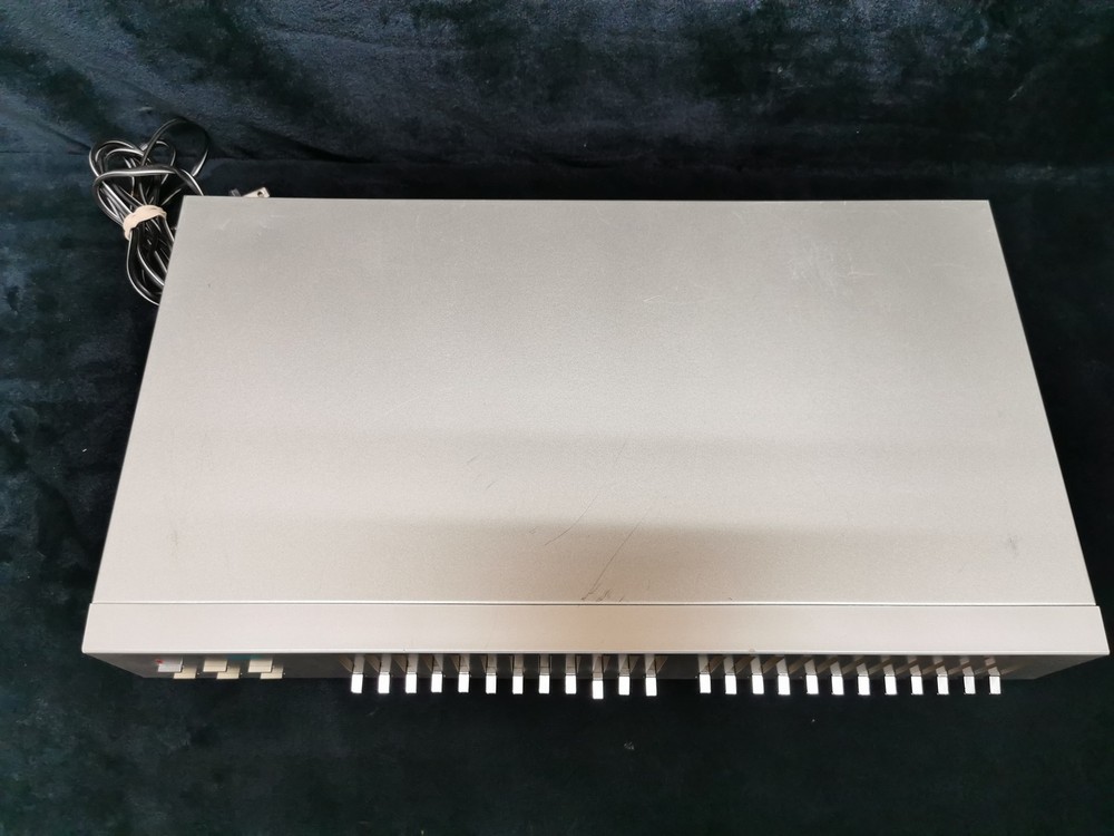 Sansui SE-77 Silver 12 Channels Graphic Equalizer