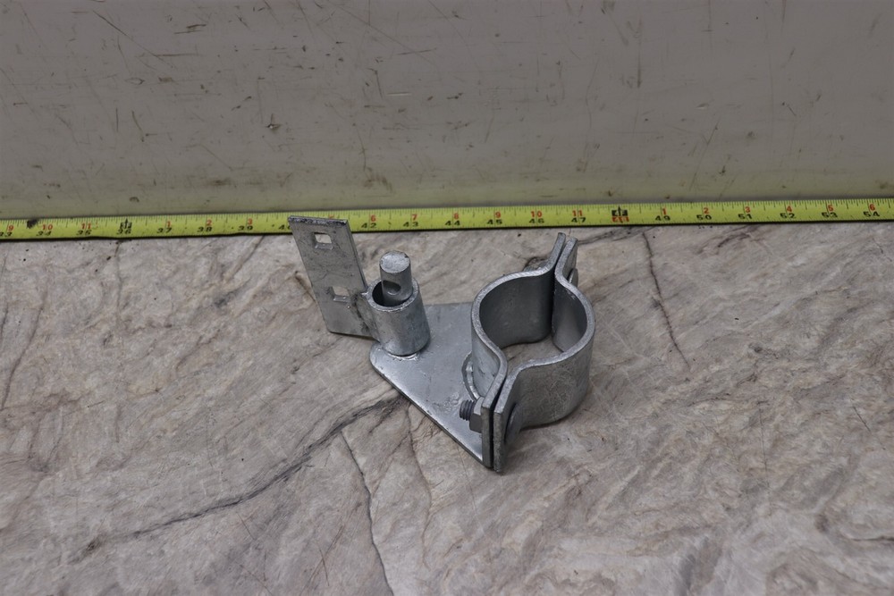 Rolling/Sliding Gate Latch: For 1-5/8" & 1-7/8" (2") Chain Link Gate Pipe Sizes