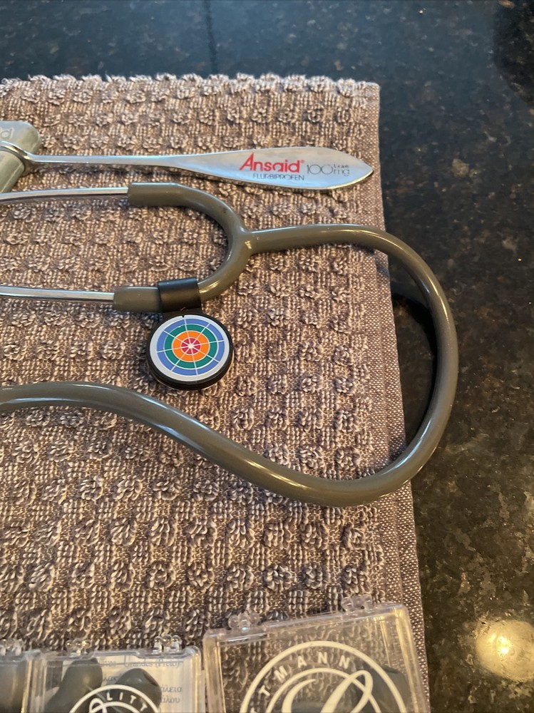 Littmann Stethoscope, Smoke Gray , Spare Eartips And Reflex Hammer