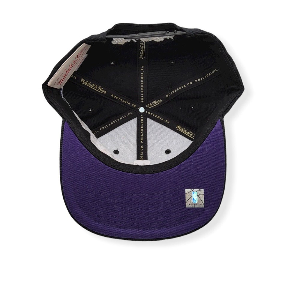 Mitchell & Ness Los Angeles Lakers Team Script 2.0 Black Adjustable Snapback Hat