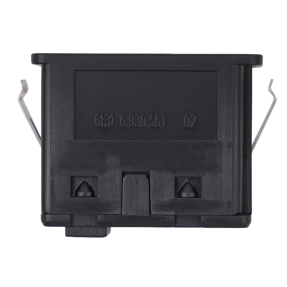 OE Number 6930561 AUX Audio Socket for X Series E60 E61 E81 E87 E90