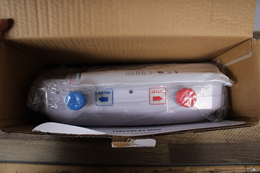 EcoSmart POU 4T PointofUse Temperature Controlled Tankless Electric Water Heater