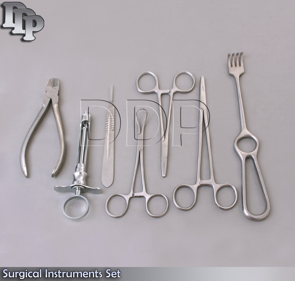 7 Pcs Surgical Instruments Set DS-639