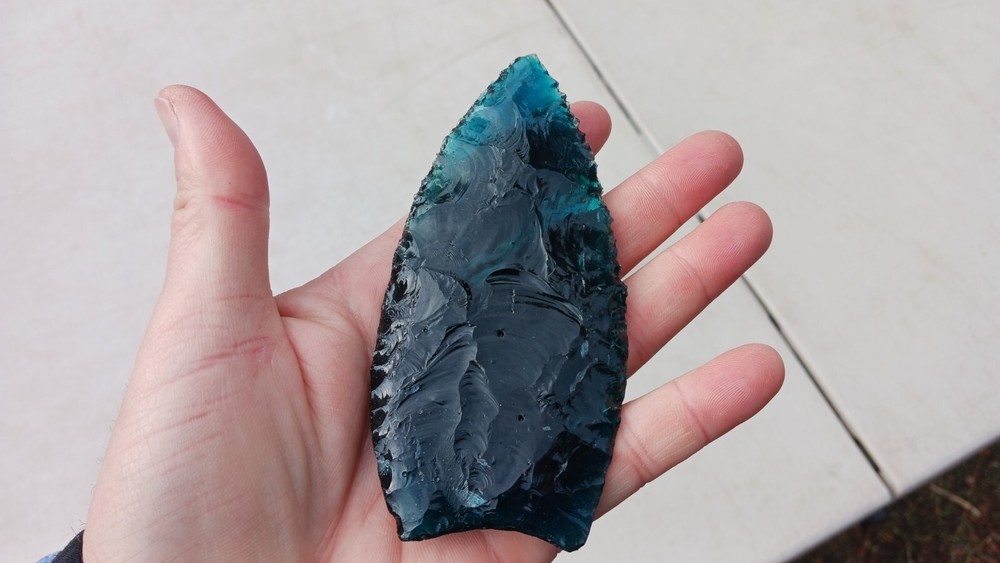 Four Flint Knapped Arrowheads. Mixed Type Glass points