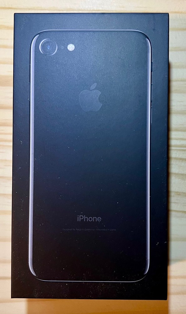 iPhone 7 128GB Jet Black Apple Retail Packaging Genuine Empty Box