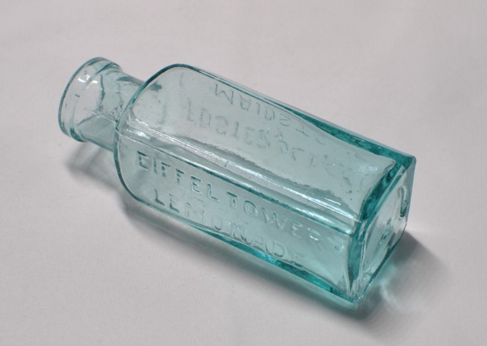 Foster Clark Ltd MAIDSTONE / Eiffel Tower LEMONADE / Bottle Aqua Blue