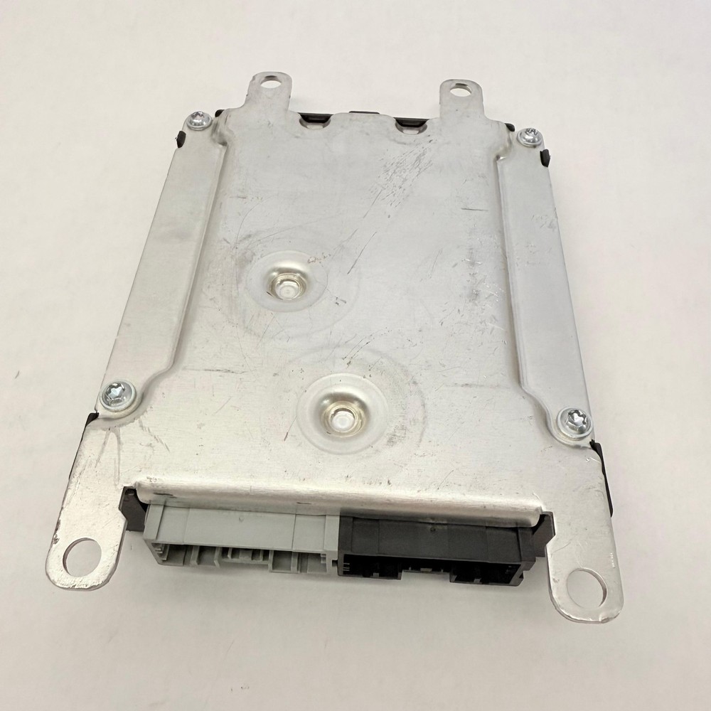 ELECTRONIC CONTROL UNIT MODULE NUMBER RE593381 A