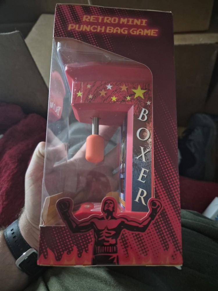 Knuckle Boxing Punchbag Classic Arcade