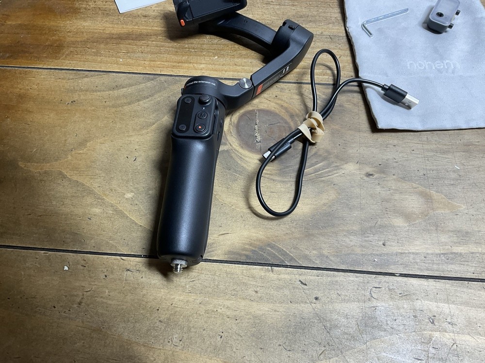 Hohem iSteady V3 Smartphone Stabilizer/Gimbal
