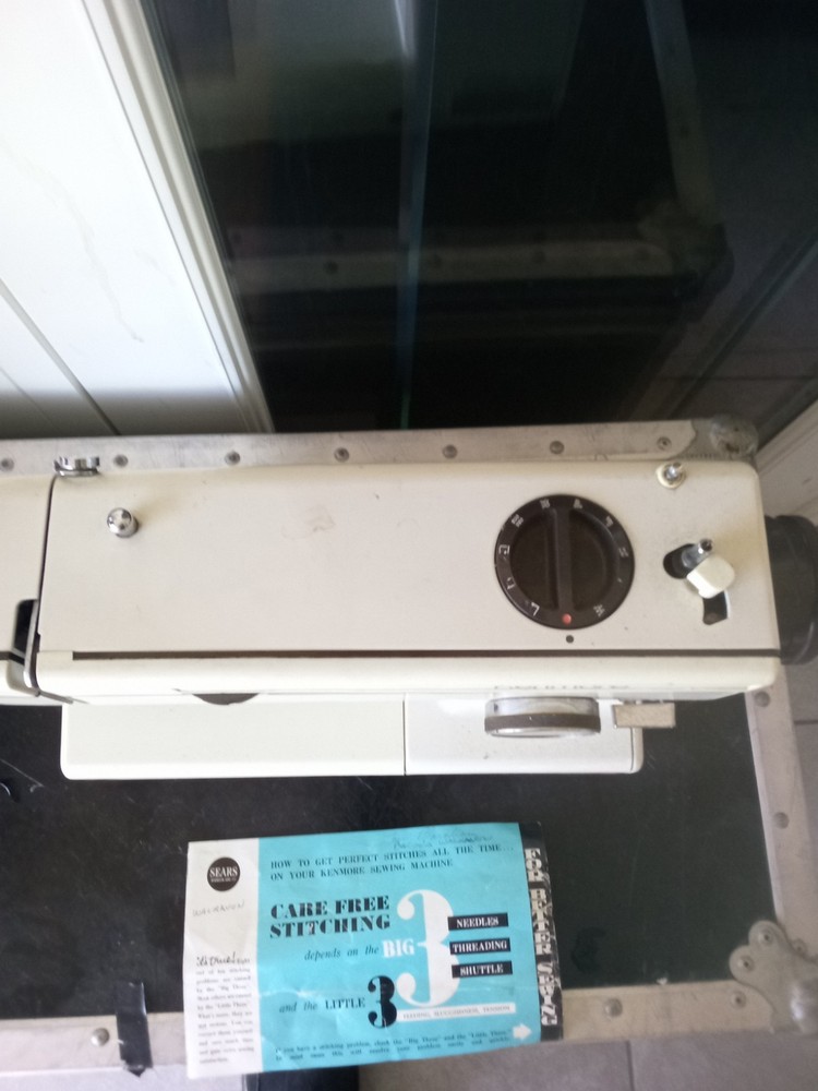 Sears Kenmore Sewing Machine Model 15810-600