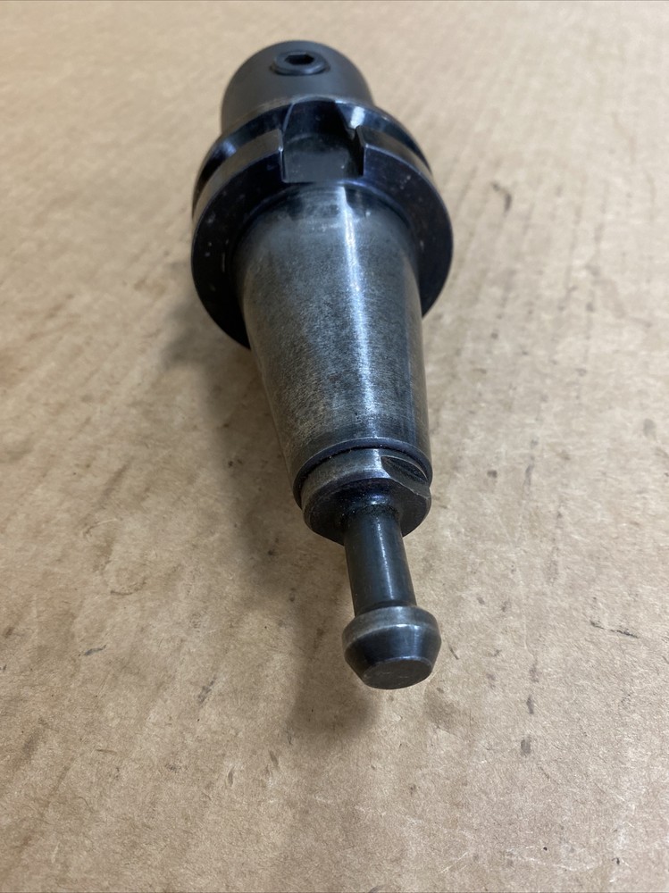 Command B4E4-0875 7/8” End Mill Tool Holder 3-1/2" Projection BT40 .875”