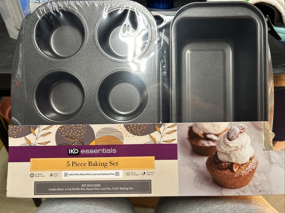 Iko Essentials 5 Piece Baking Set New