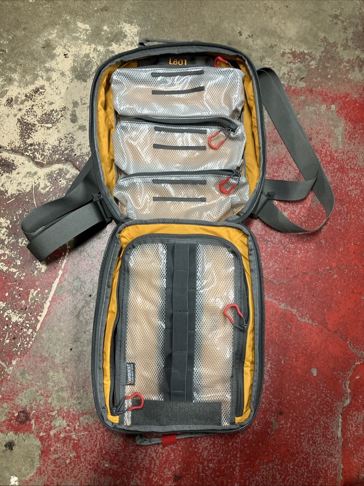 VANQUEST FATPACK-PRO LARGE MEDICAL BAG-WOLF GREY