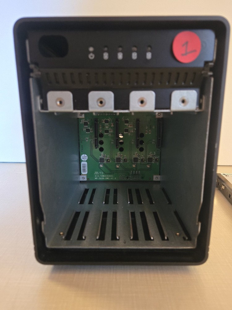 OWC Thunderbay IV 4 RAID Thunderbolt 2/USB-C with 12 GB storage error free
