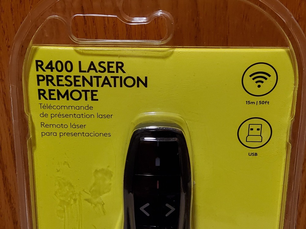Logitech R400 Presenter Remote Control & Laser Pointer New Sealed 910-001354
