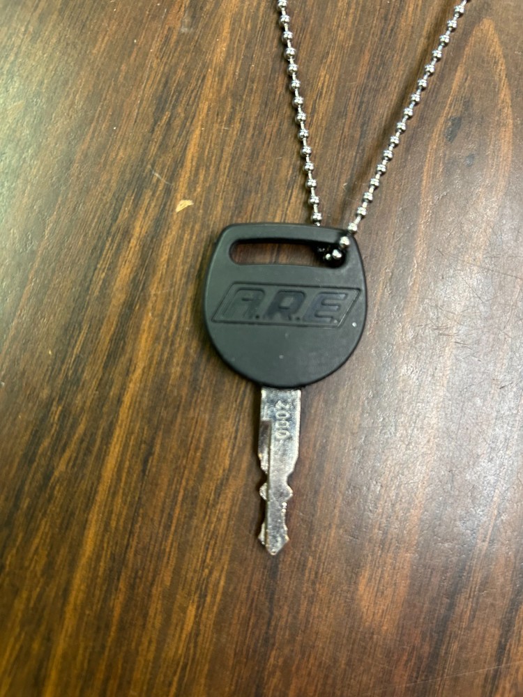 A.R.E. Truck Cap Key #0002