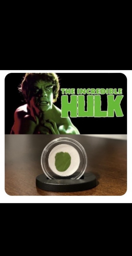 Incredible Hulk Original Costume Paint Prop Marvel