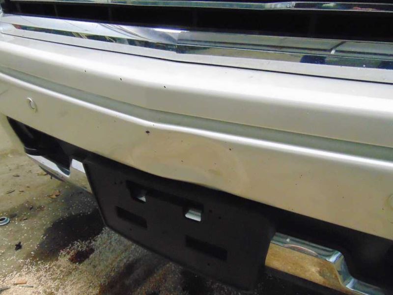 CD/DVD Disc Player 15-16 ESCALADE 13594481