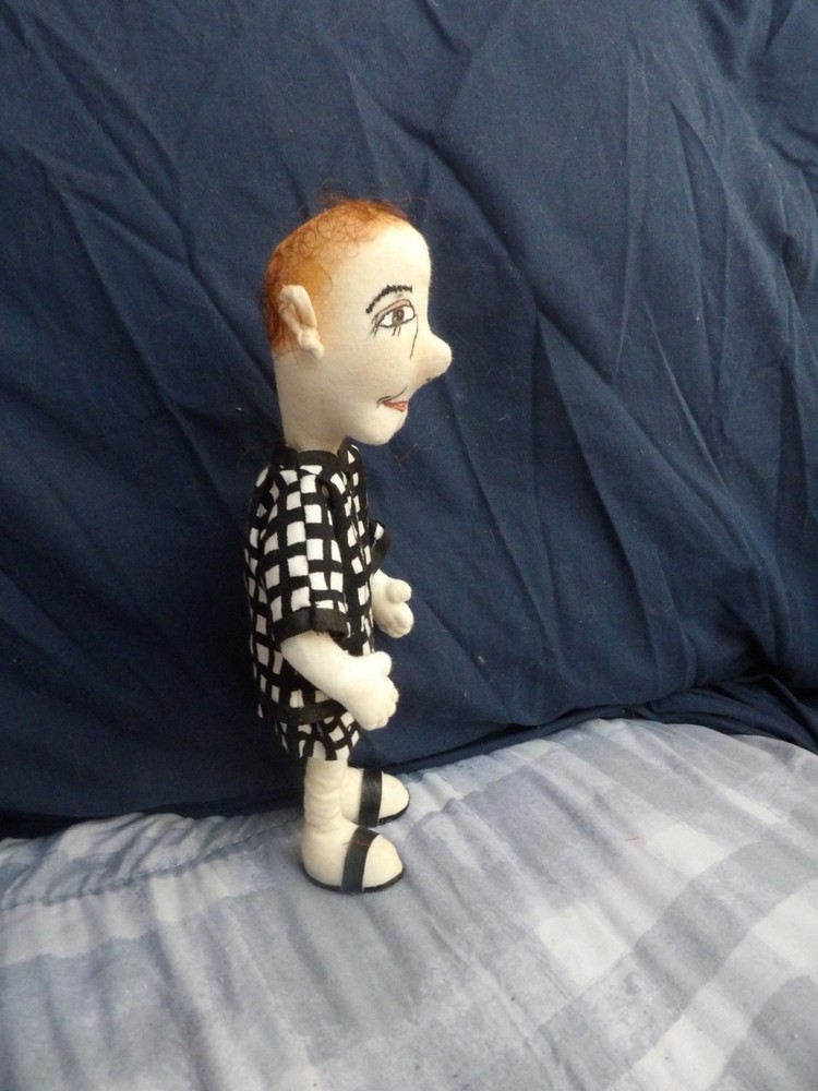 Haunted Doll, Eugene, Geeky, Smart, Tech-Savvy, Friendly, Good Guy