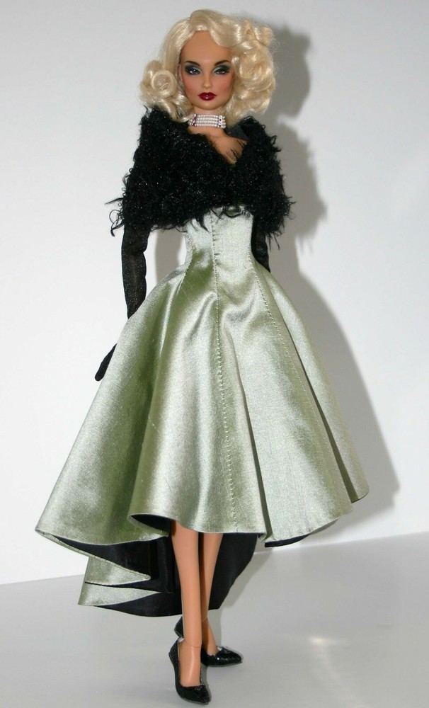Reminisce Doll Clothes Sewing Pattern for 16" Kingdom Dolls