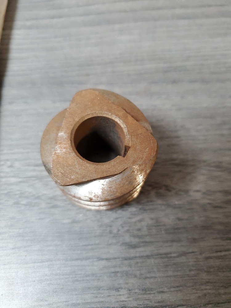 Ariens 501002 WORM ASSEMBLY 50100200