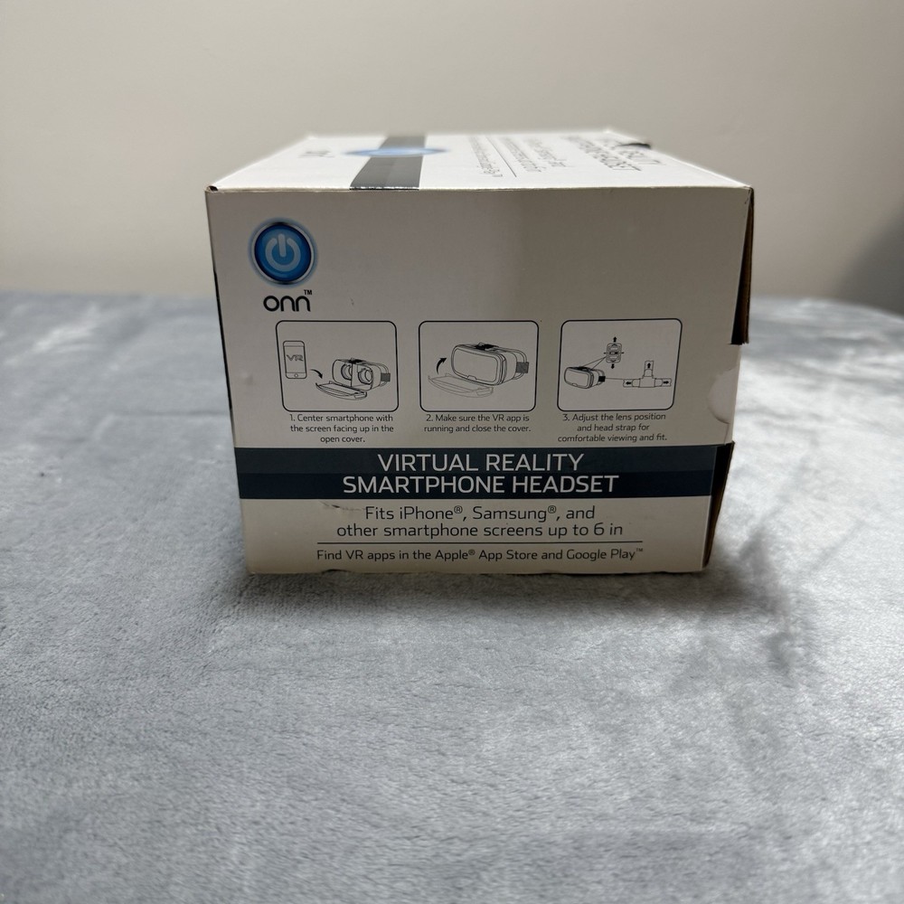 VR Onn Virtual Reality Smartphone Headset Pink