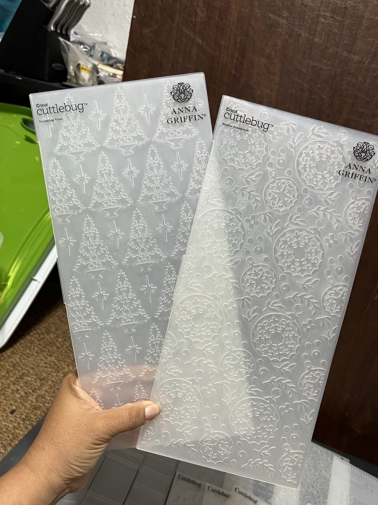 Embossing Folder Lot: Anna Griffin, Sizzix And More. Different Sizes