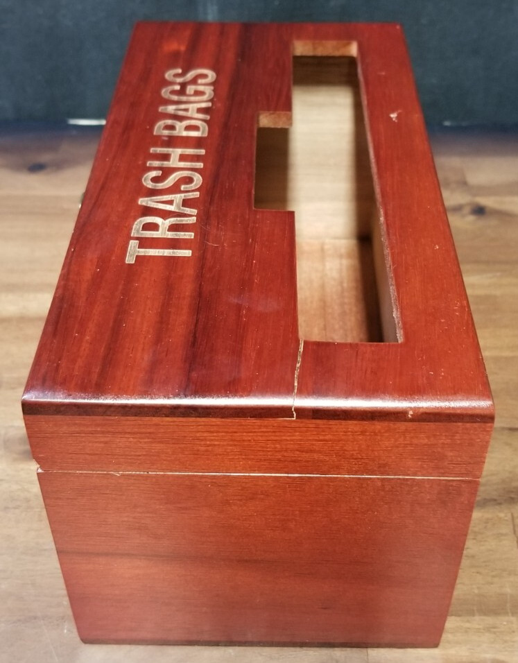 Dream Decor Solutions Trash Bag Dispenser