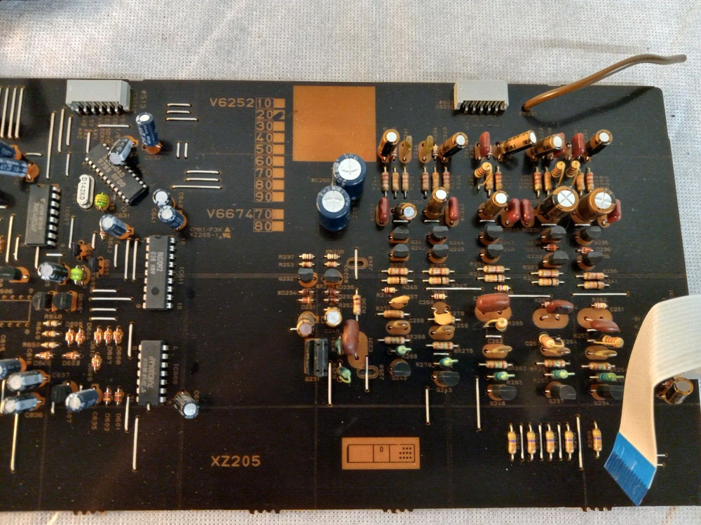 YAMAHA RX-V800 AV Receiver S-VIDEO & COMPONENT PCB