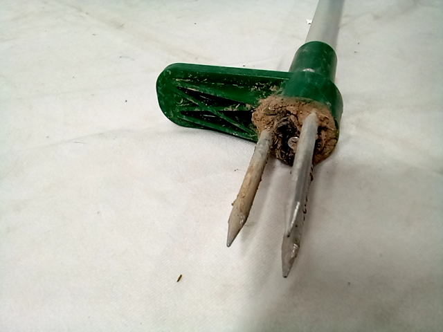Weed Puller, 36" Long - Green and Silver Colors