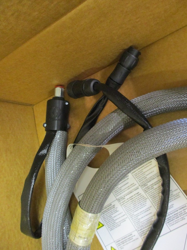 NEW GRACO HOSE HEATED 10FT 126389
