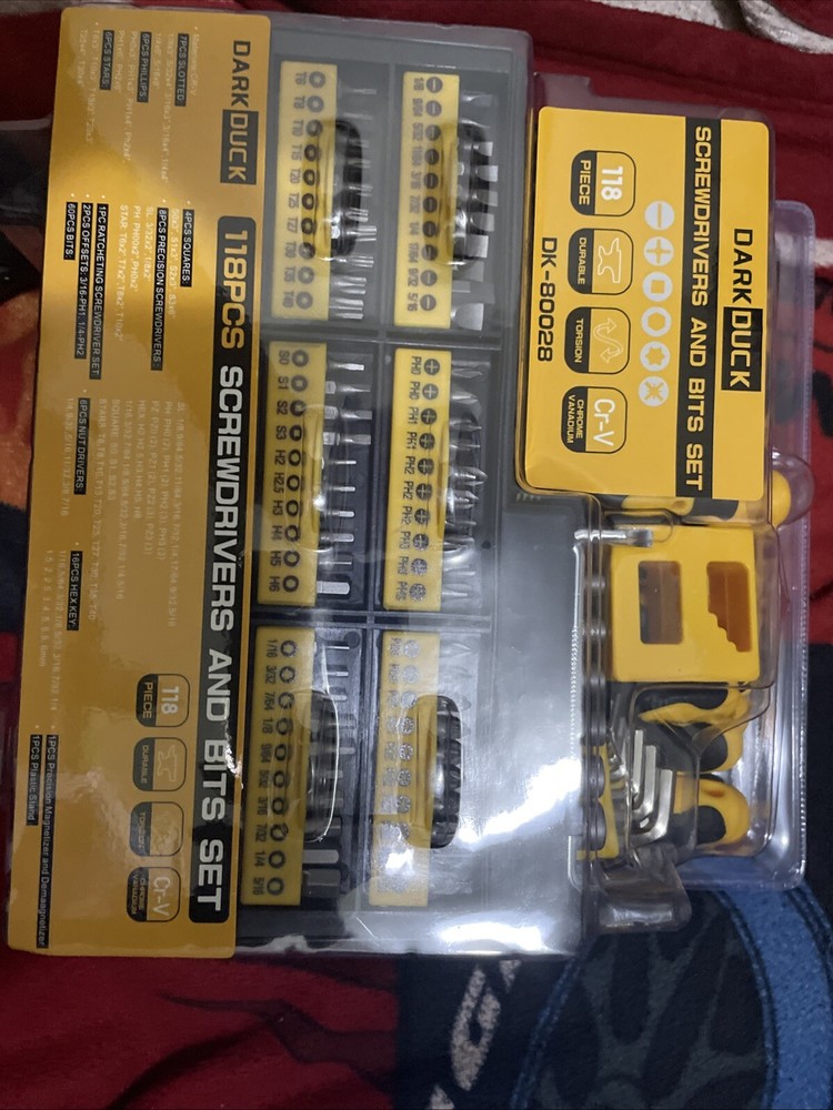 Dark Duck Scewdrivers And Bits Set