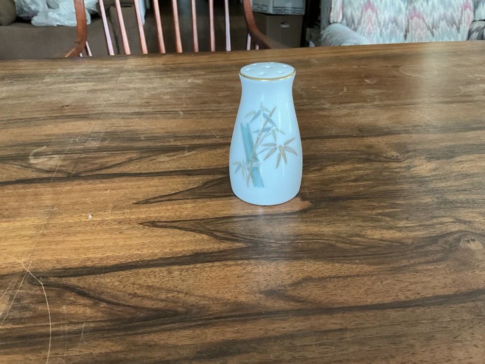 Noritake Salt Shaker Oriental Pattern #6341 Bamboo Design