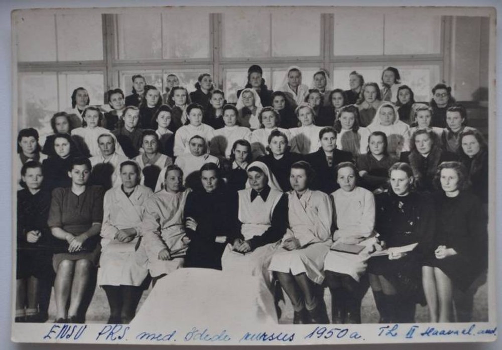1950 USSR Soviet RED CROSS Nurses Qualification Course