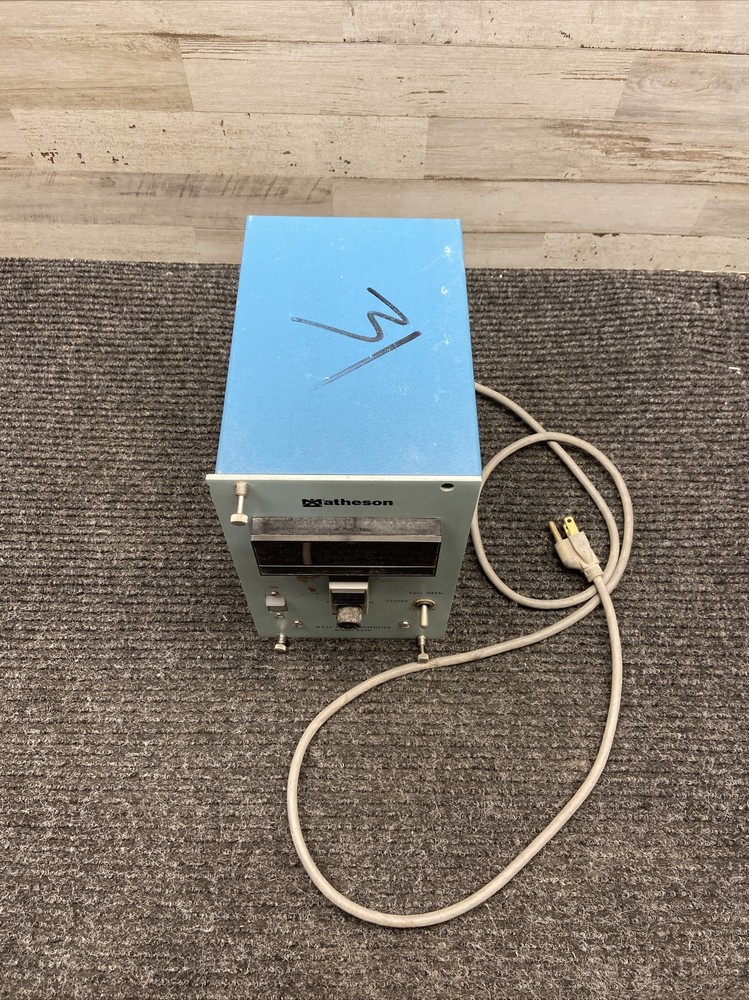 Used Matheson 8240 Mass Flow Controller