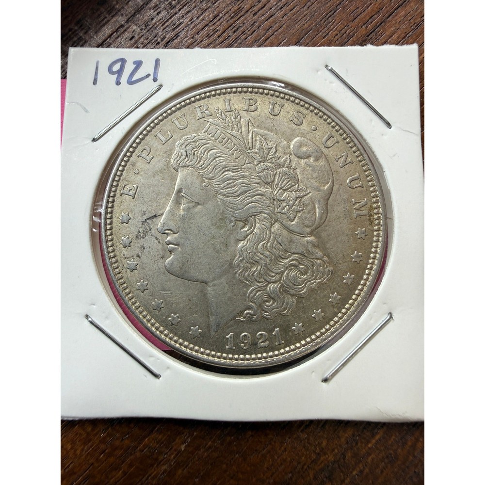 1921 MORGAN SILVER DOLLAR