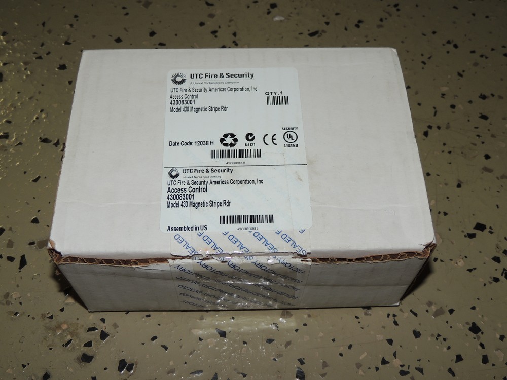 UTC FIre & Security Access Control Model 430 Magnetic Stripe Reader NIB