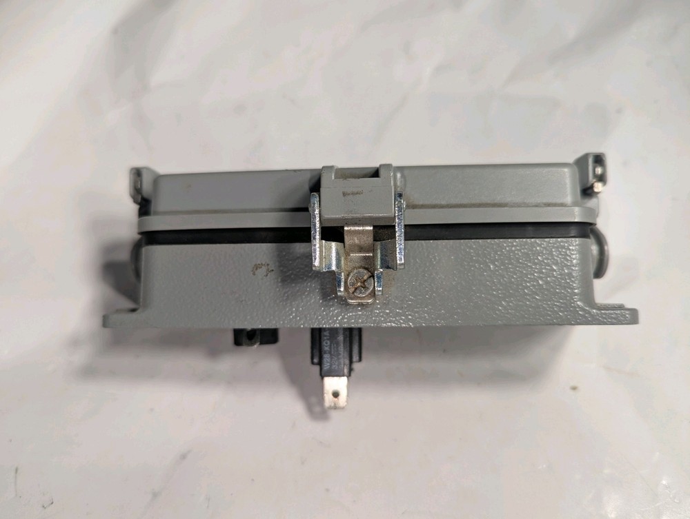 GENUINE GRACE ENGINEERED PRODUCTS P-D4-H3R3 A-B DEVICENET INTERFACE W/ COVER