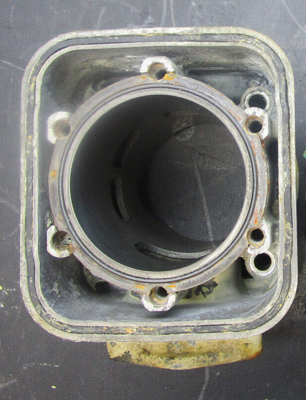 Good OEM 1995 Sea-Doo XP Cylinder