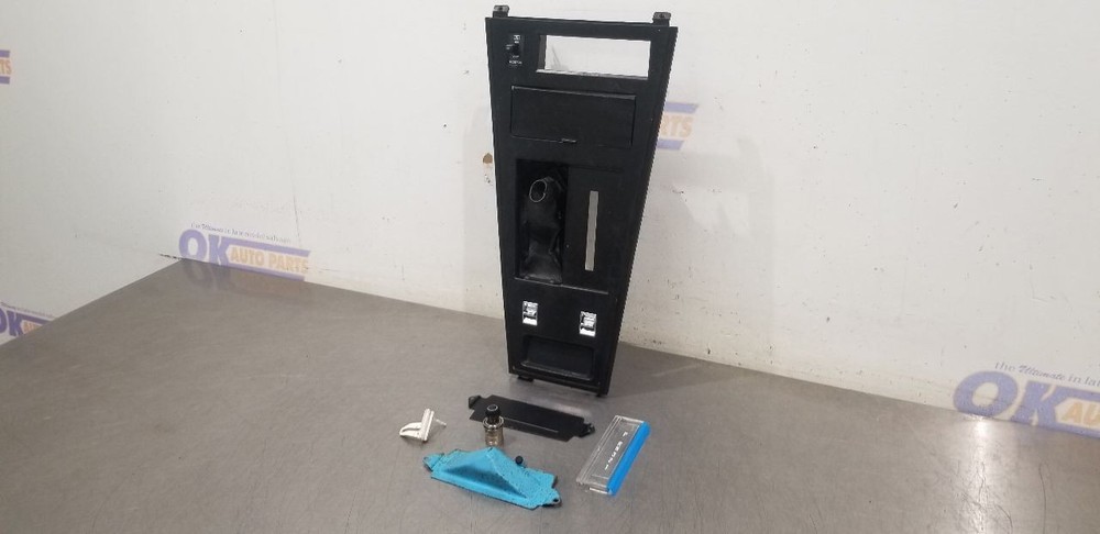 81 CHEVY CORVETTE C3 AT CENTER CONSOLE SHIFT BEZEL CONTROL PANEL BLACK