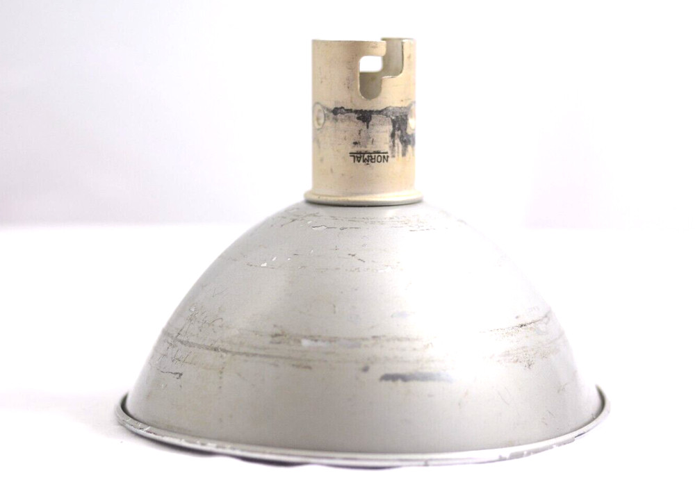 VIINTAGE CAMERA FLASH REFLECTOR HEAD