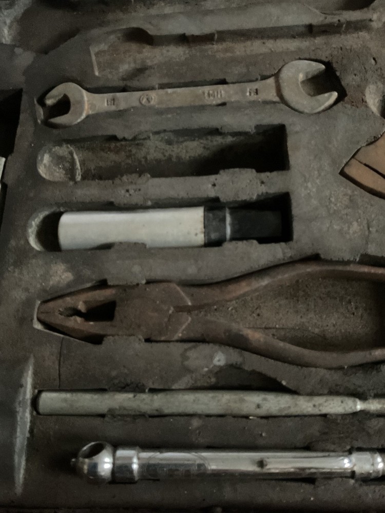 ROVER P4 TOOL TRAY With some Tools