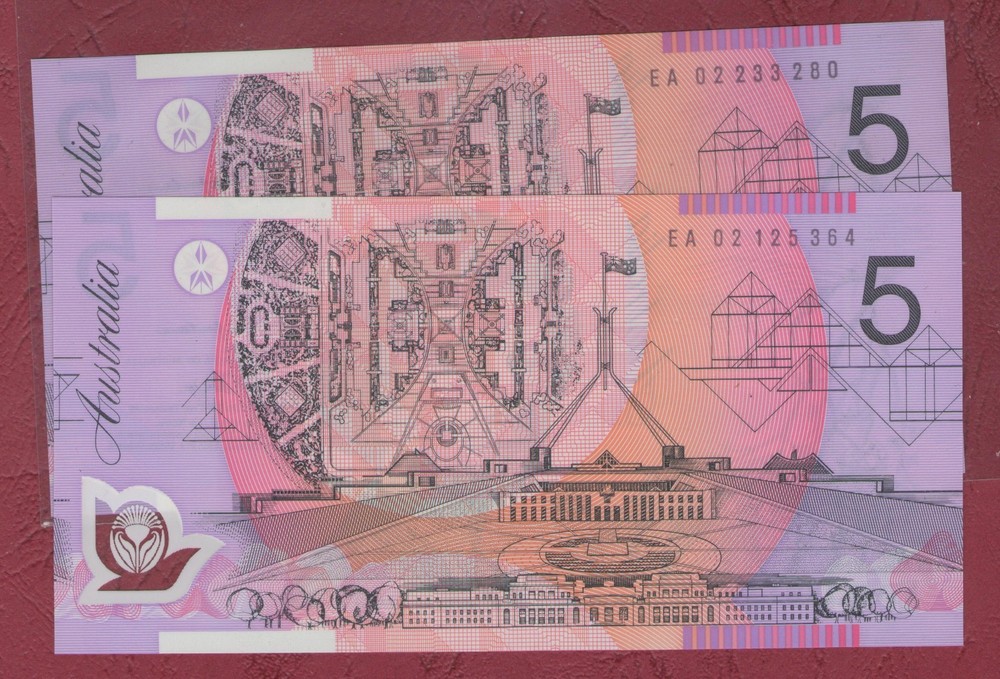 AUSTRALIAN BANKNOTE $5 Five Dollars 2002 LAST PREFIX EA02 UNC