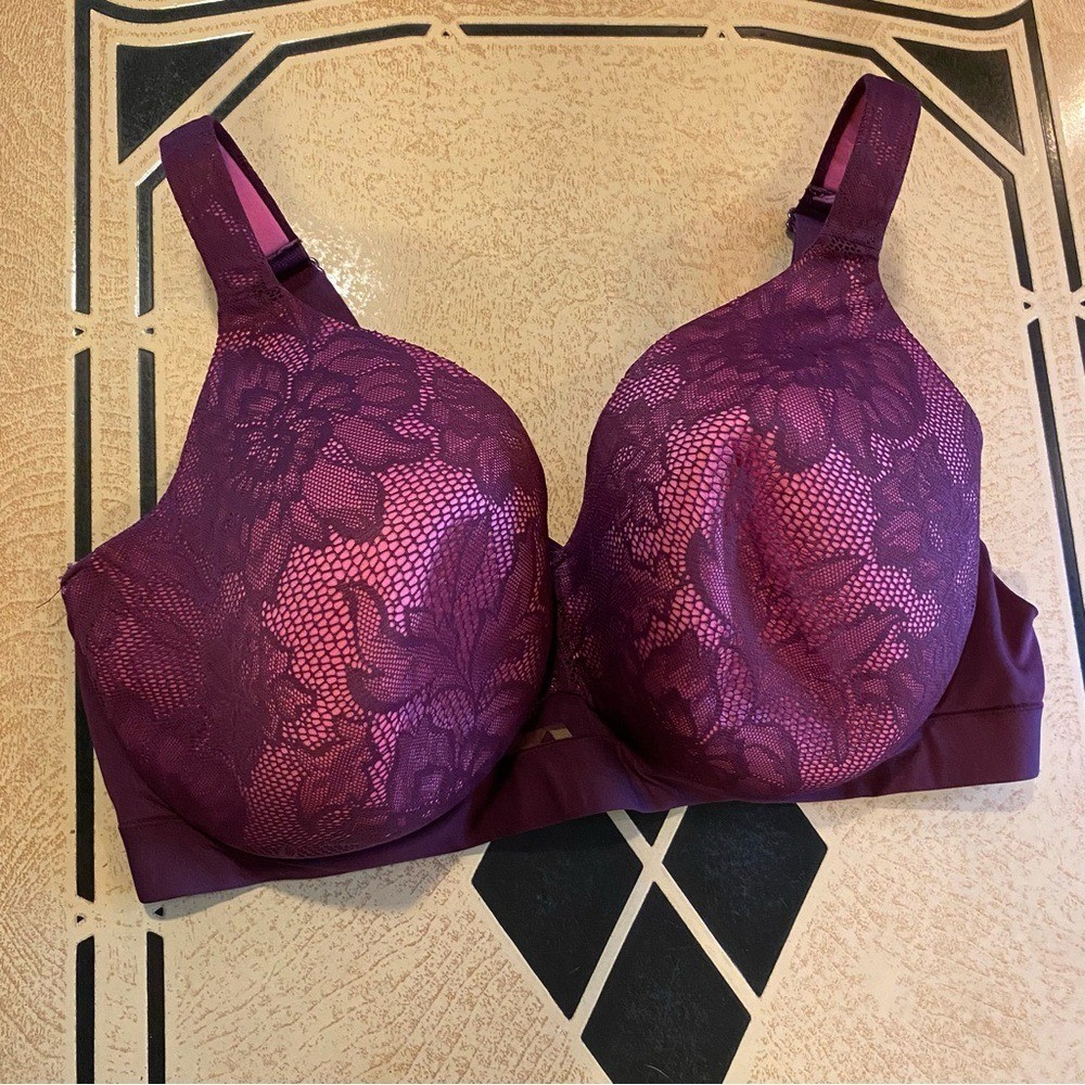 Cacique Floral Lace Bra size 42DDD lightly lined full coverage