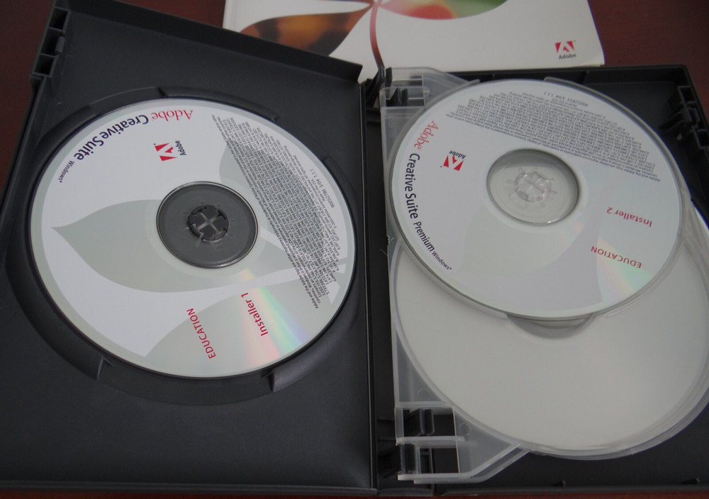 Adobe Creative Suite Premium Education For Windows w/ Serial Numbers 2004