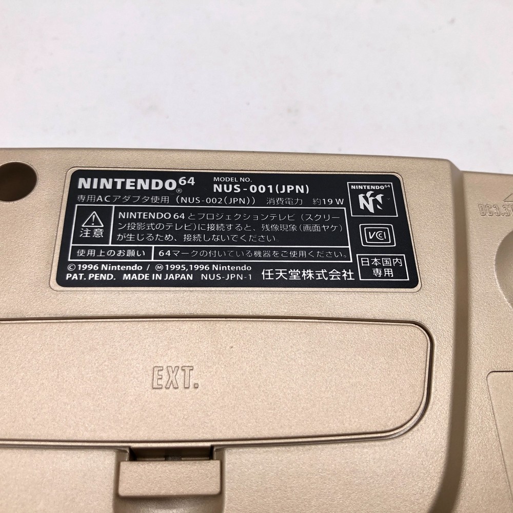 Nintendo 64 Console Gold 2 Controller Bundle Games N64 Japan Tested