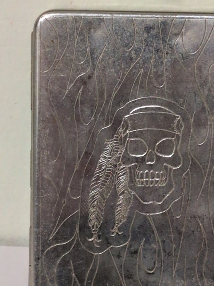 Automatic Cigarette Rolling Machine, Metal Box Cigarette Case PIRATE Skull